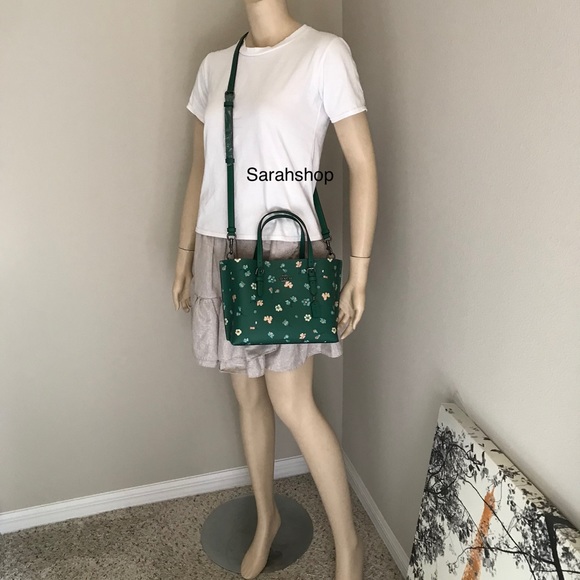 ✅Coach purse - Picture 6 of 12